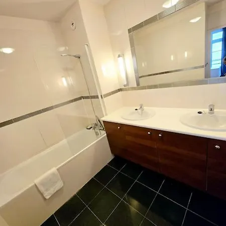Grand T2 Hypercentre *
